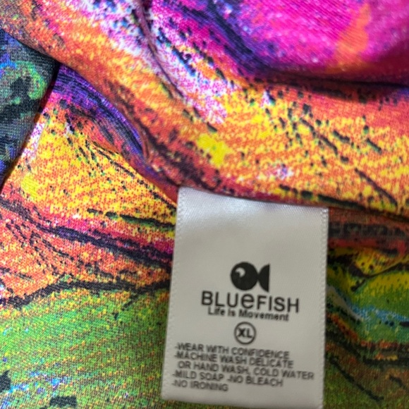Blue Fish Colorful Abstract Tank Top Yoga Jogging Gym Criss Cross Back Size XL - Picture 3 of 4
